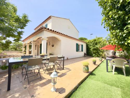 Rare ! Maison T6 de 140m2 sur une parcelle de 324m2