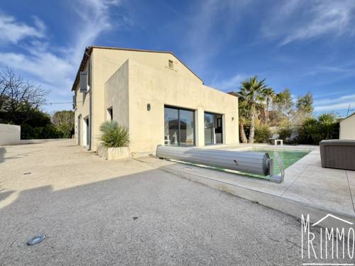Exclusivité ! Maison T7 de 280m2 avec piscine