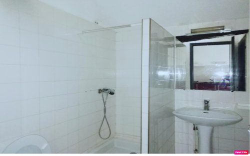 Pour investir à Pamiers : immeuble de 425m2 avec balcon