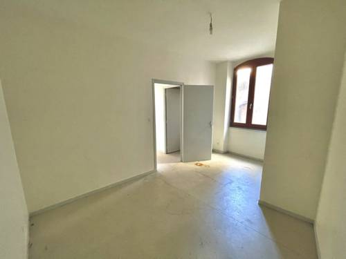 Pour investir à Pamiers : immeuble de 425m2 avec balcon