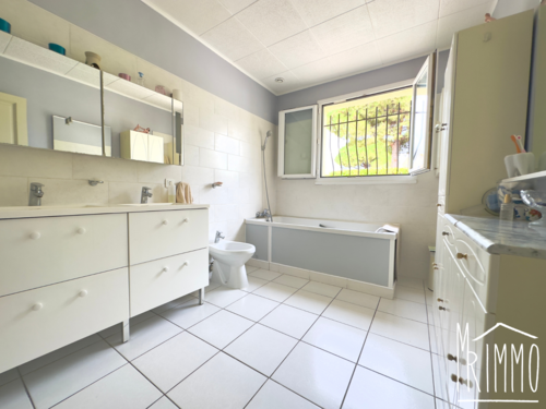 Maison de plain pied ! sur une parcelle de 791m2