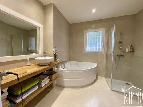 Magnifique villa T6 aux prestations soignées