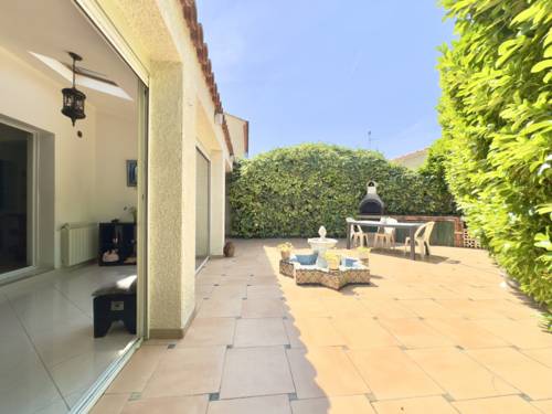Rare ! Maison T6 de 140m2 sur une parcelle de 324m2