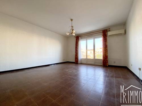 Grand studio proche centre ville et plage