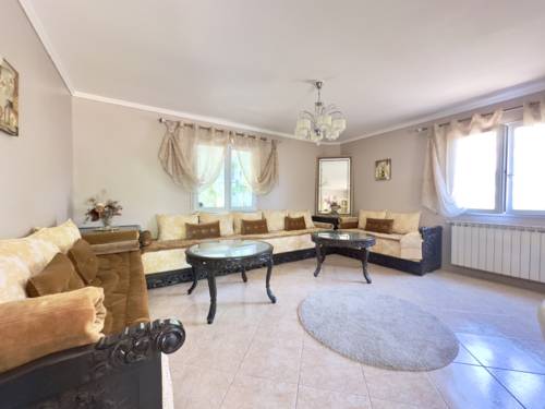 Rare ! Maison T6 de 140m2 sur une parcelle de 324m2